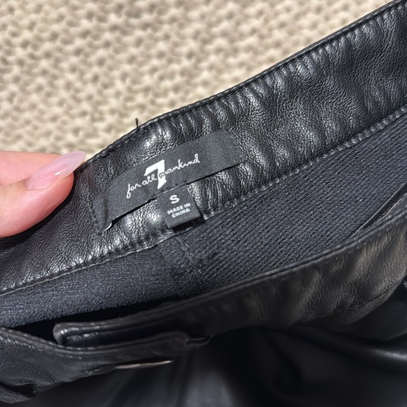 NWOT 7 For All Mankind Womens Size S Faux Leather Ankle Pants - Picture 4 of 7